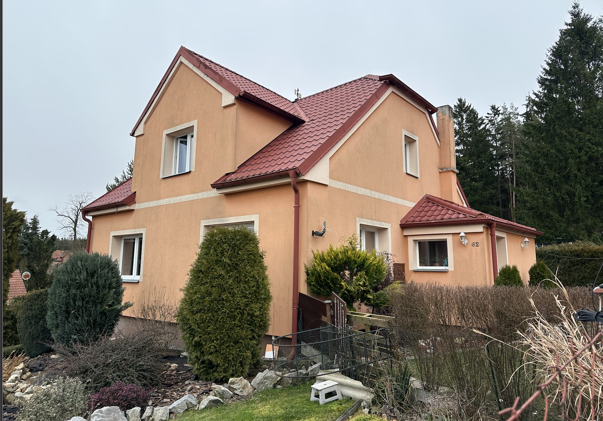 KOLODĚJE NAD LUŽNICÍ - PRODEJ RODINNÉHO DOMU