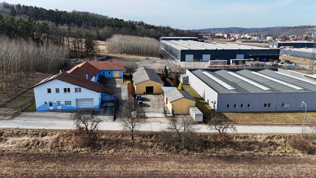 TÝN NAD VLTAVOU - PRODEJ VÝROBNÍHO AREÁLU