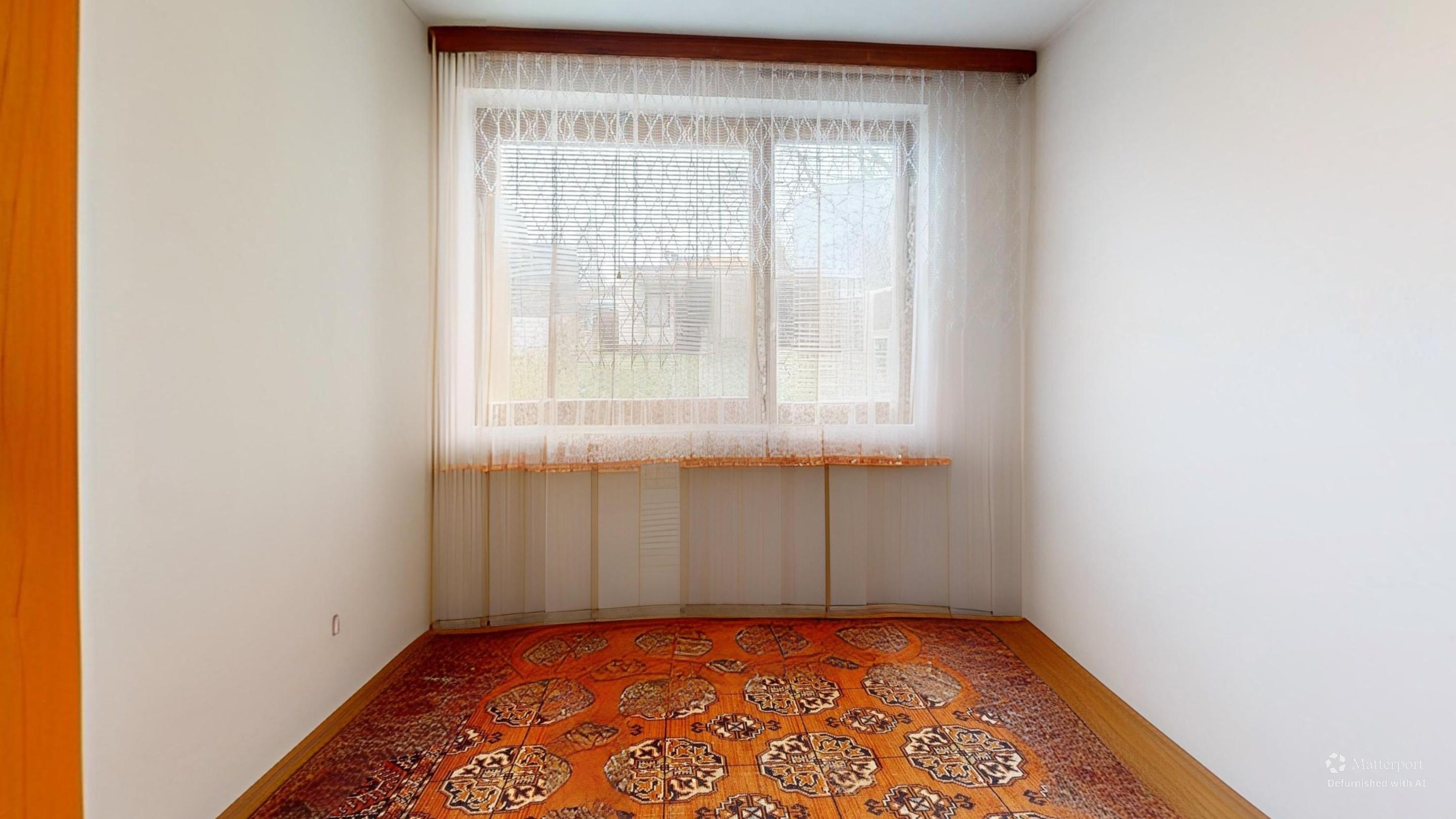 rd-havlickova--bedroom-defurnished