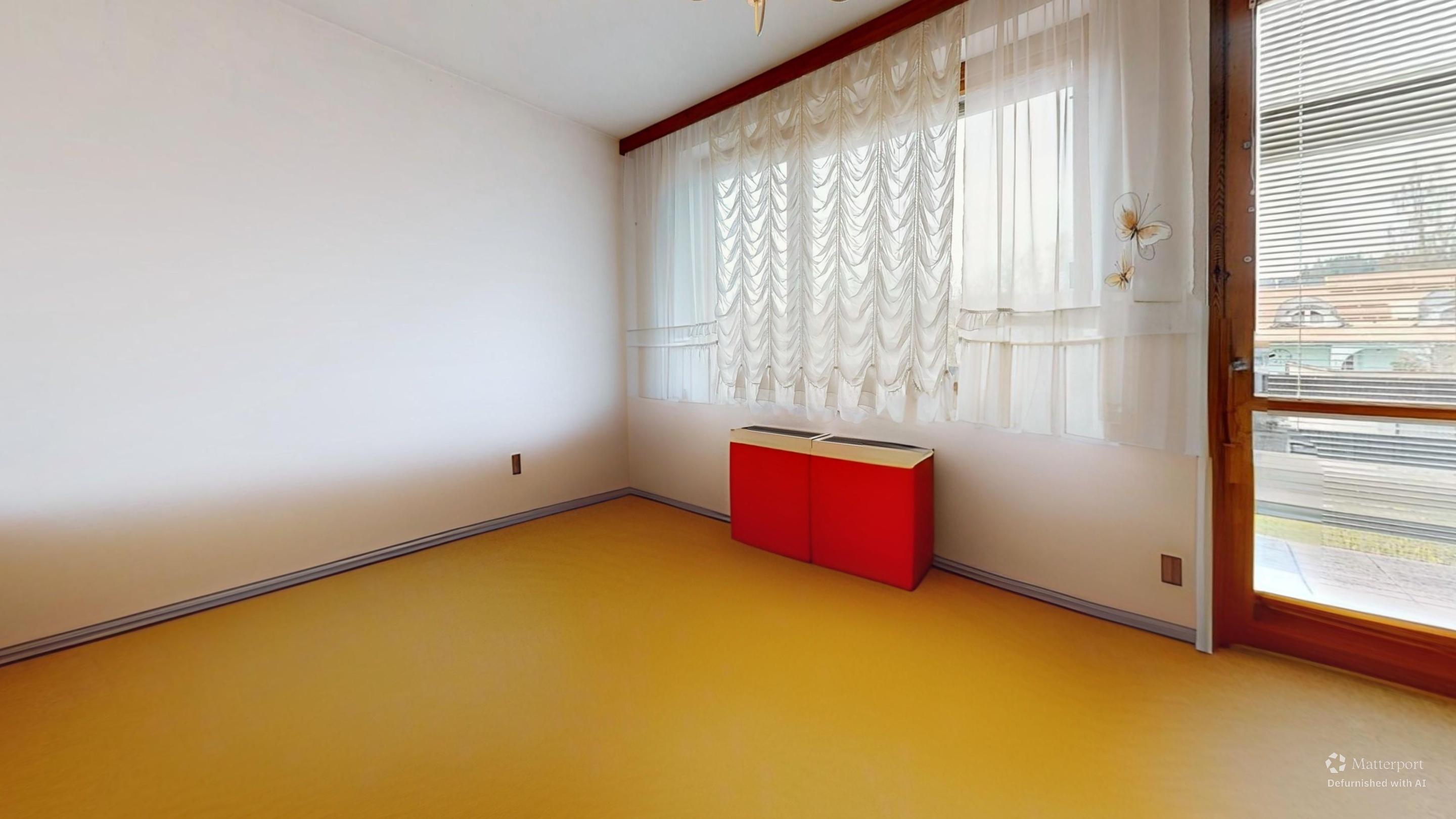rd-havlickova--bedroom-defurnished_2