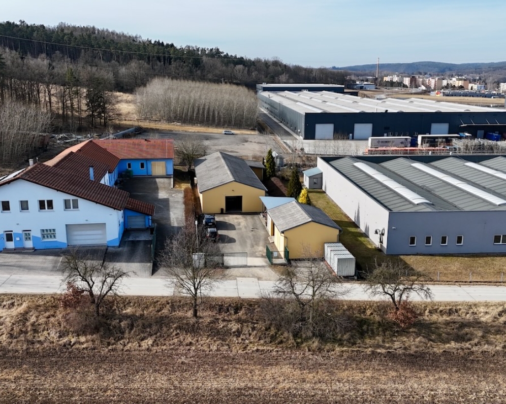 TÝN NAD VLTAVOU - PRODEJ VÝROBNÍHO AREÁLU
