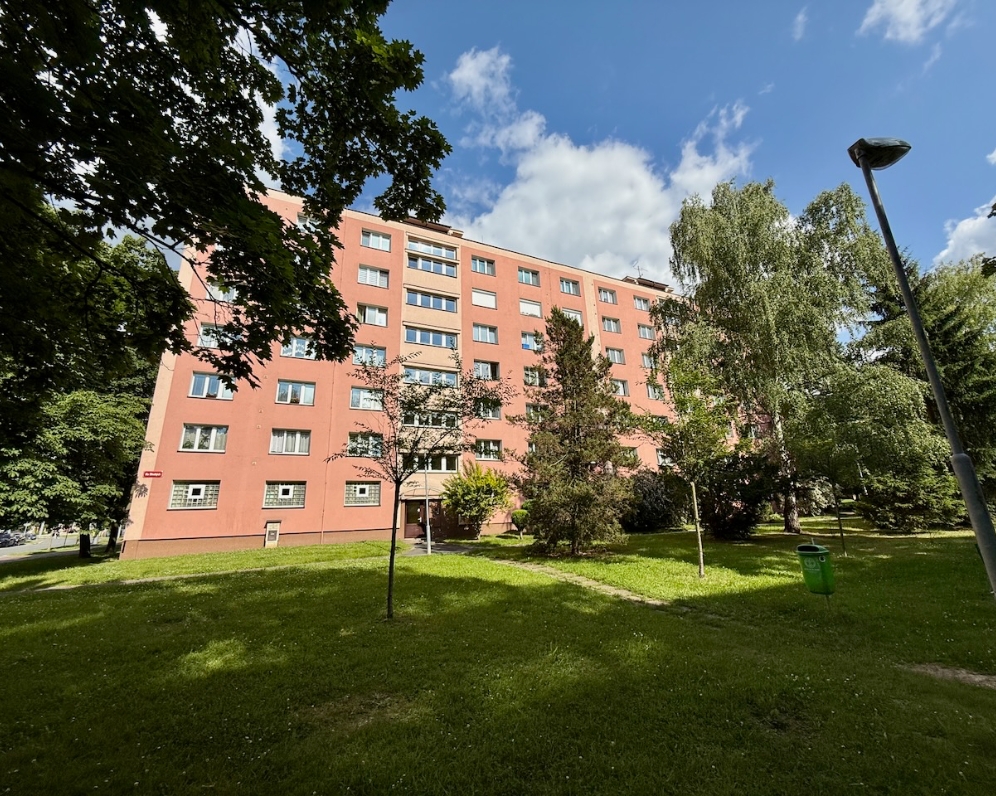 PLZEŇ - DOUBRAVKA - PRODEJ BYTU 2+1