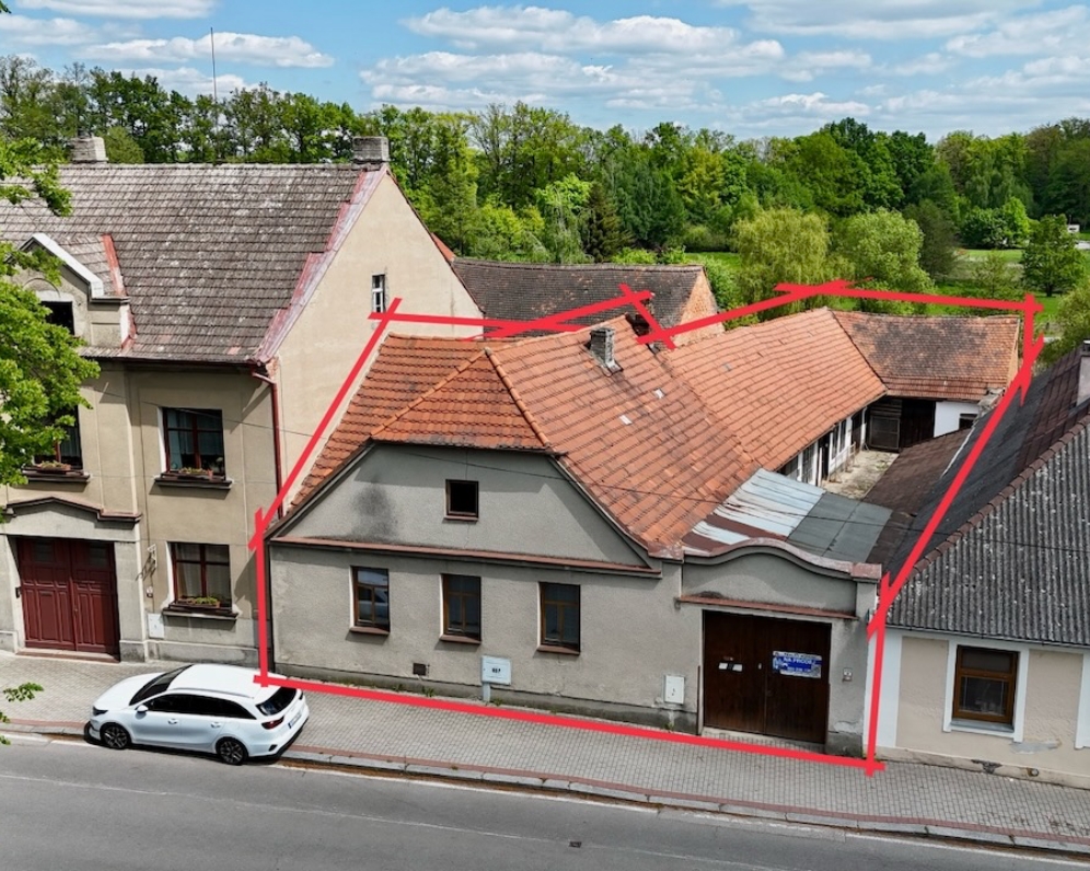 SOBĚSLAV - PRODEJ RODINNÉHO DOMU