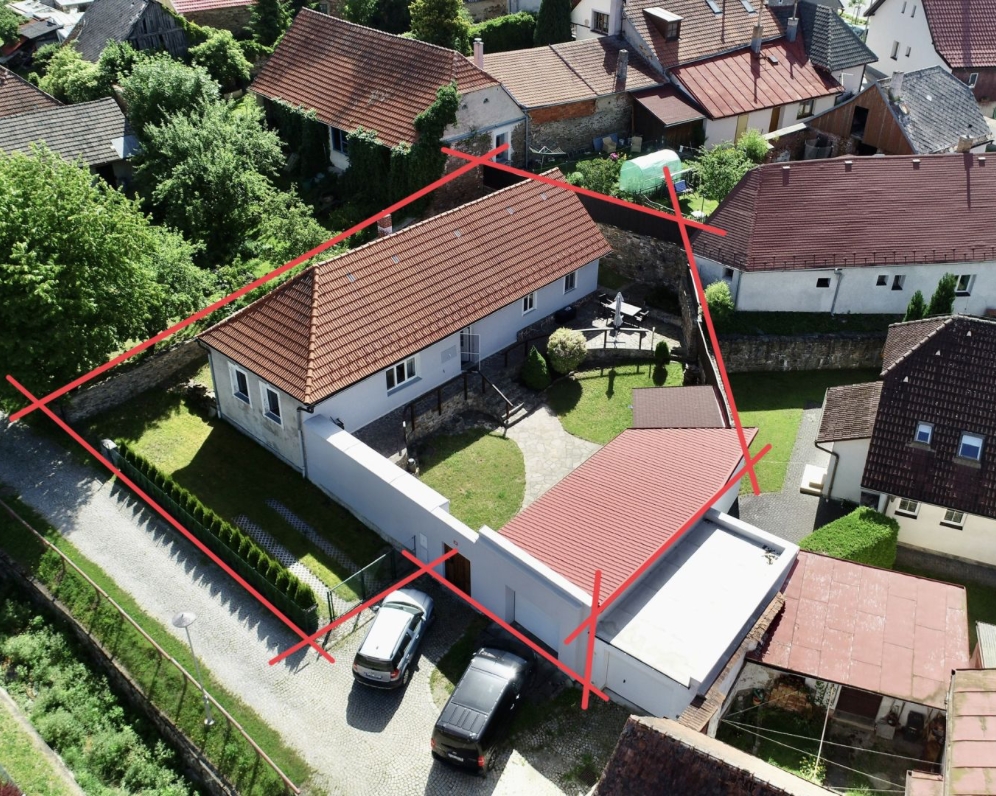 RODINNÝ DŮM ČERNOVICE